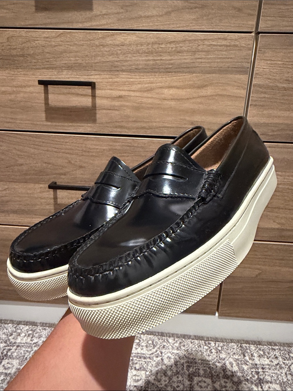 G.H. BASS & CO. WEEJUN CUP PENNY LOAFER LEATHER SLIP ONS